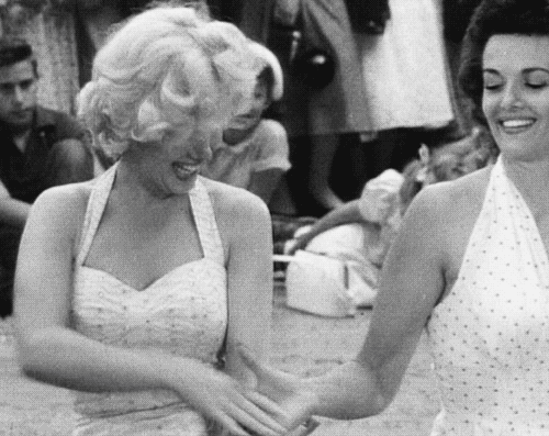 Marilyn Monroe Handshake